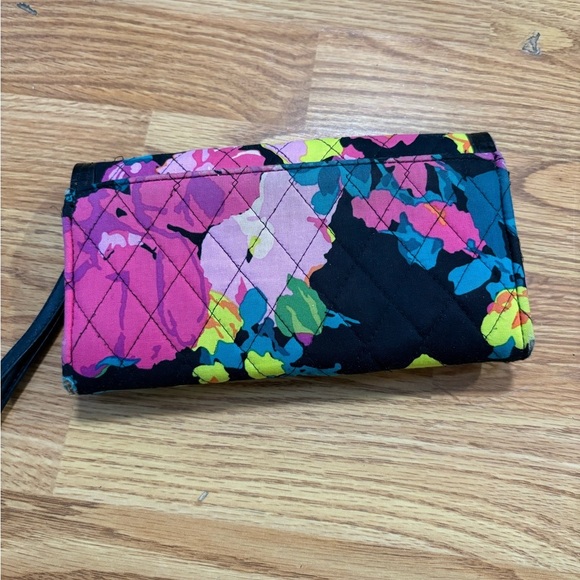 Vera Bradley wallet - Picture 6 of 7